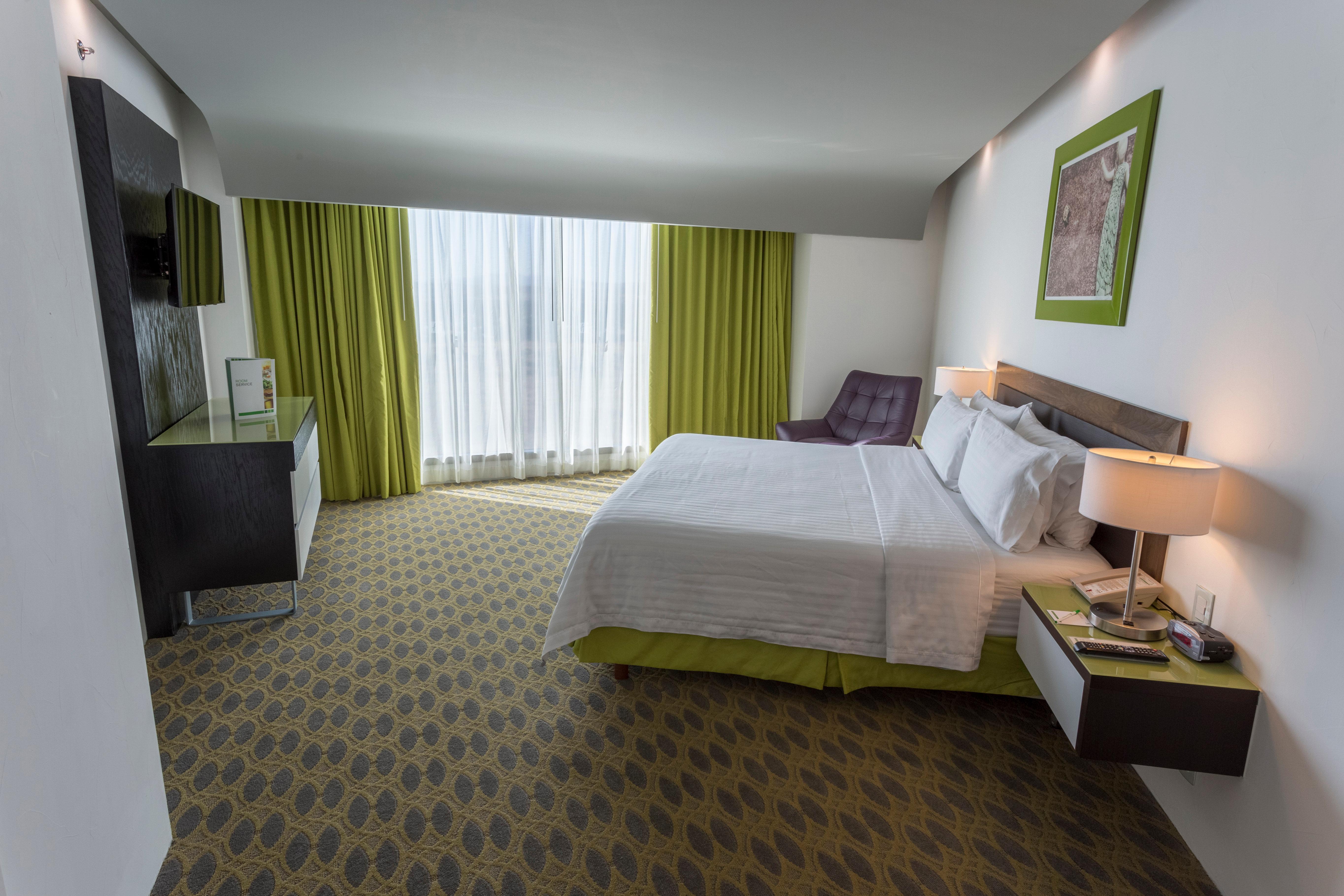 Holiday Inn Queretaro Zona Krystal By Ihg El Salitre Zewnętrze zdjęcie