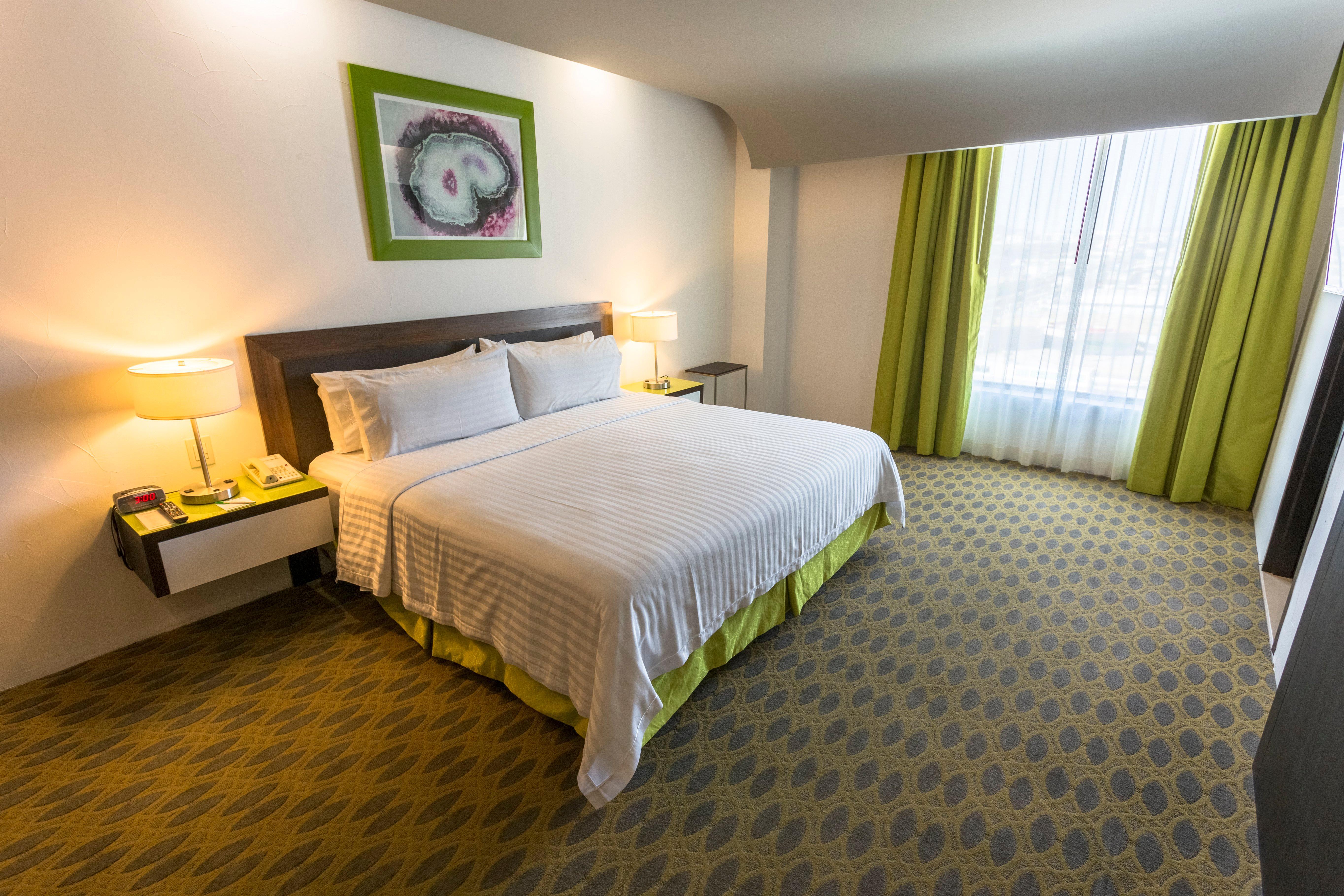 Holiday Inn Queretaro Zona Krystal By Ihg El Salitre Zewnętrze zdjęcie