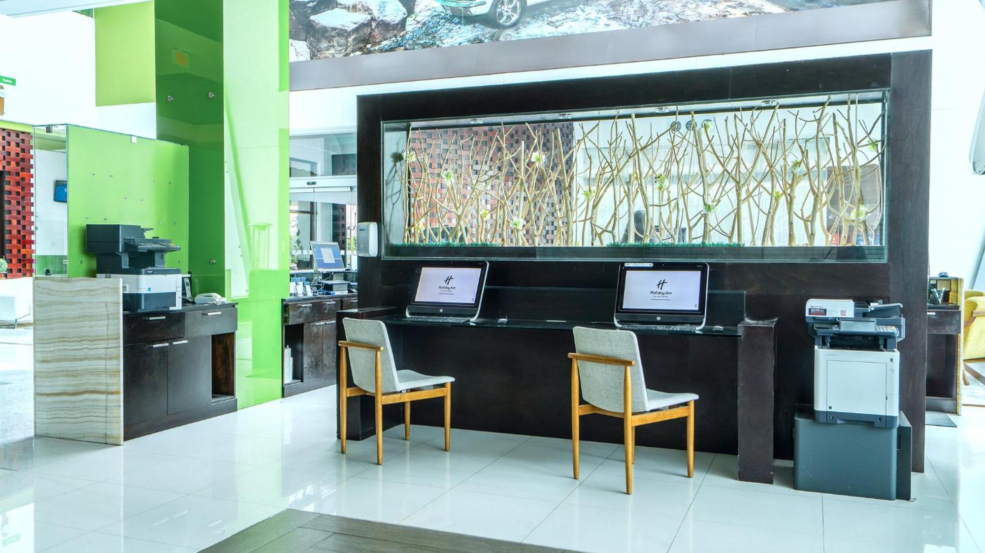 Holiday Inn Queretaro Zona Krystal By Ihg El Salitre Zewnętrze zdjęcie